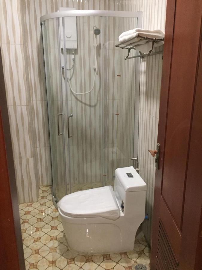 セブン カラー ホテル シアヌークビル エクステリア 写真